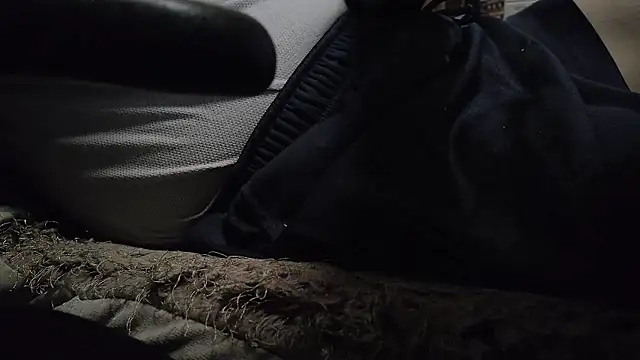 Snapshot of hidenyan02 chatting on September 2025 10:42:02 PM hidenyan02 online show from September 2025 10:42:02 PM