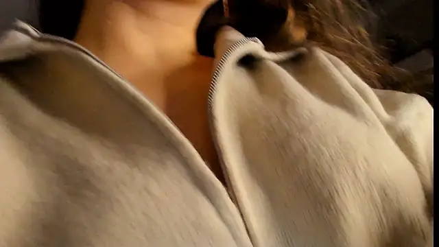 Lilith lutherlow online show from January 2025 08:26:01 PM