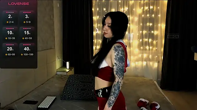 RoxieCrash online show from December 2025 05:20:01 PM