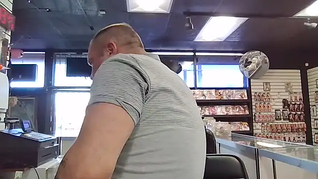 RawRyder8 online show from November 2025 06:43:02 PM