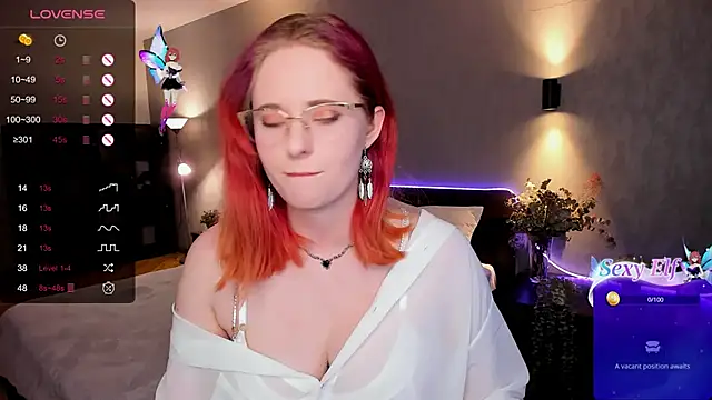 Aemilia  online show from December 2024 12:07:02 PM