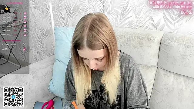 Snapshot of Alice_Halle chatting on March 2026 10:21:01 AM Alice Halle online show from March 2026 10:21:01 AM