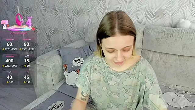 Snapshot of Alice_Halle chatting on March 2026 03:44:01 AM Alice Halle online show from March 2026 03:44:01 AM
