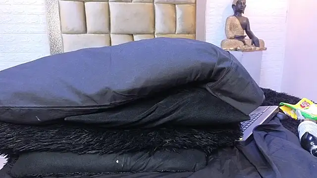 Snapshot of ximenawilliamss chatting on February 2025 12:41:01 AM ximenawilliamss online show from February 2025 12:41:01 AM