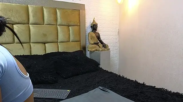 ximenawilliamss online show from February 2026 08:04:01 PM