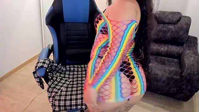 Barbara honey online show from October 2025 08:14:02 PM