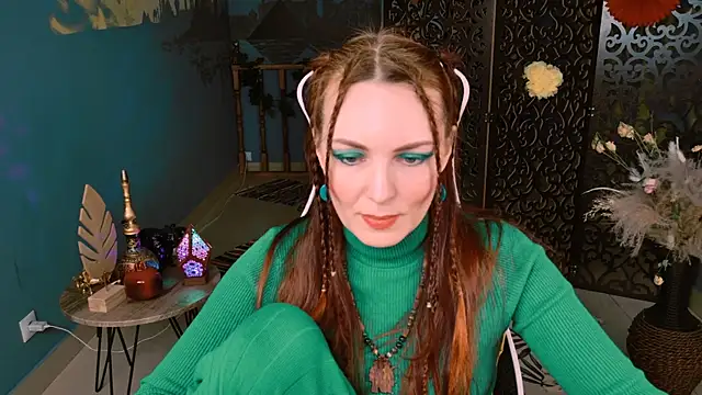 VandaRossi online show from February 2025 02:25:02 PM