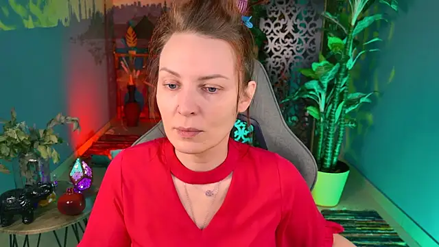 VandaRossi online show from November 2025 09:52:01 AM