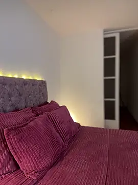 Snapshot of samantha_evans2 chatting on March 2026 04:07:02 AM samantha evans2 online show from March 2026 04:07:02 AM