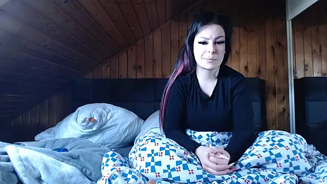 BoeseMoni1998 online show from November 2025 10:36:01 AM