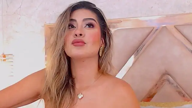 JoannaStanford online show from November 2025 11:16:02 PM