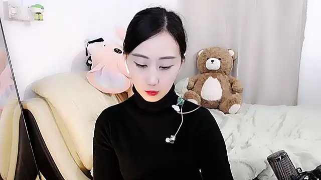 Snapshot of Alcohol_1 chatting on December 2024 01:17:01 PM Alcohol 1 online show from December 2024 01:17:01 PM