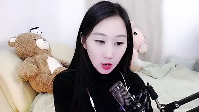 Snapshot of Alcohol_1 chatting on February 2025 01:15:02 PM Alcohol 1 online show from February 2025 01:15:02 PM