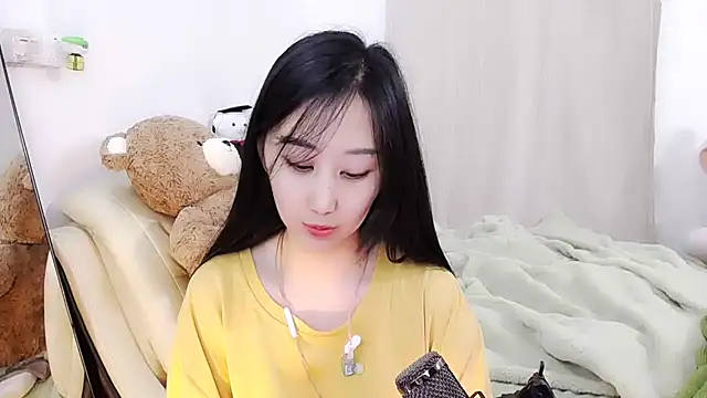 Snapshot of Alcohol_1 chatting on March 2025 02:10:02 PM Alcohol 1 online show from March 2025 02:10:02 PM