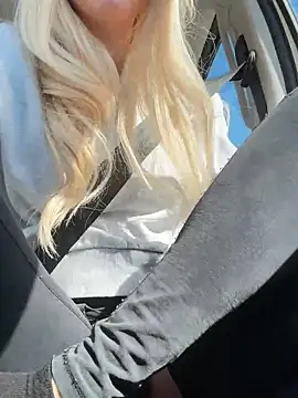 AmaliaMarkova  online show from February 2025 11:32:02 AM