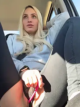 AmaliaMarkova  online show from February 2025 06:26:02 PM