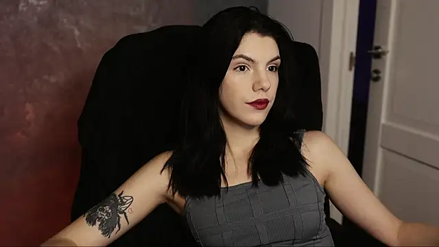 mistress  rochelle online show from February 2025 05:51:01 PM