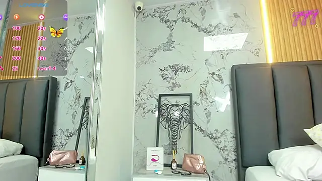 Snapshot of SUZETMONACO chatting on February 2026 12:39:02 PM SUZETMONACO online show from February 2026 12:39:02 PM