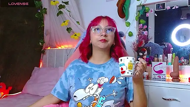 Littlerouse  online show from October 2025 02:56:01 AM