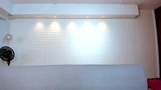 violet scott online show from October 2025 10:38:02 AM