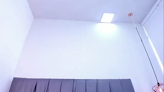 Cherllynn online show from February 2025 06:22:01 PM