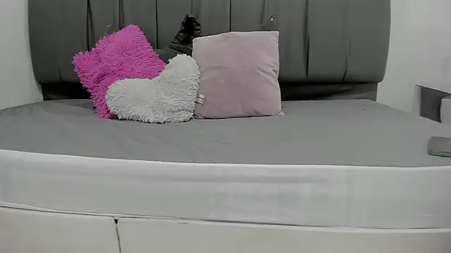 Cherllynn online show from March 2025 03:18:02 PM