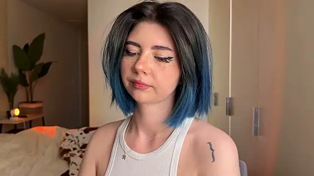 Snapshot of _vixenp chatting on June 2026 01:57:02 PM vixenp online show from June 2026 01:57:02 PM