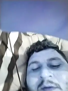 Snapshot of NumeralChevre chatting on February 2025 03:50:01 AM NumeralChevre online show from February 2025 03:50:01 AM