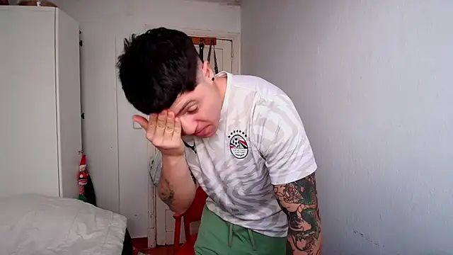 Snapshot of juandking chatting on March 2026 11:16:01 AM juandking online show from March 2026 11:16:01 AM