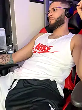 Snapshot of Joker19196 chatting on October 2025 10:51:01 PM Joker19196 online show from October 2025 10:51:01 PM