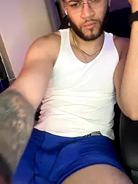 Snapshot of Joker19196 chatting on December 2025 11:45:01 PM Joker19196 online show from December 2025 11:45:01 PM