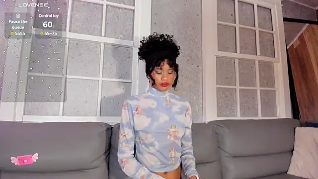 Snapshot of Aprillbrunette chatting on January 2025 02:23:01 AM Aprillbrunette online show from January 2025 02:23:01 AM