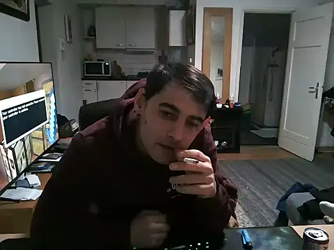 Snapshot of mihaimichael chatting on February 2025 07:38:01 PM mihaimichael online show from February 2025 07:38:01 PM