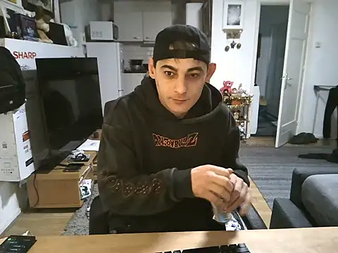 mihaimichael online show from November 2025 03:36:02 PM