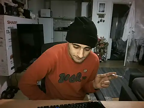 mihaimichael online show from November 2025 05:18:01 PM