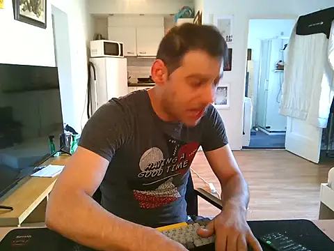 mihaimichael online show from July 2026 04:56:01 PM