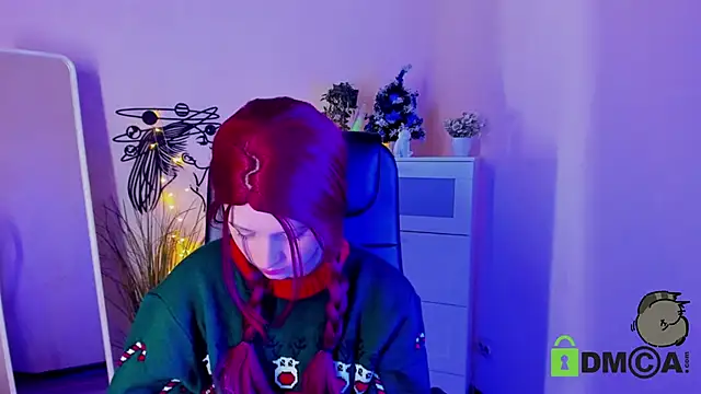 Alina Mills online show from December 2024 03:20:02 PM