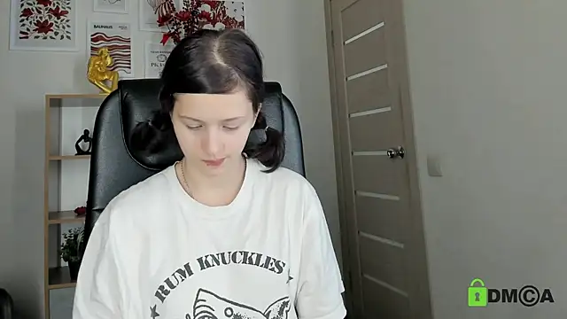 Alina Mills online show from August 2026 07:44:02 AM