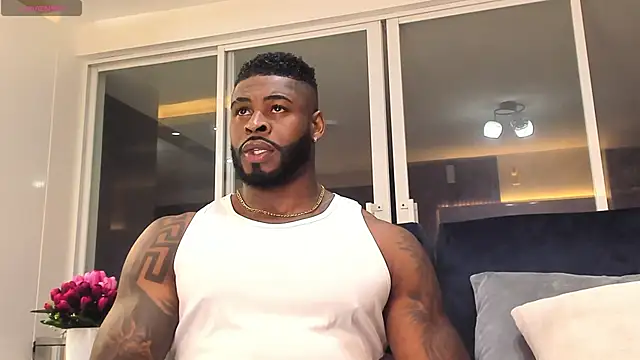 Snapshot of Makonneen chatting on March 2025 12:10:02 AM Makonneen online show from March 2025 12:10:02 AM