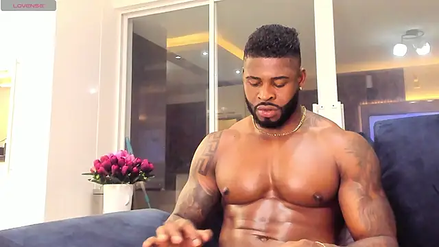 Snapshot of Makonneen chatting on March 2025 06:53:02 AM Makonneen online show from March 2025 06:53:02 AM