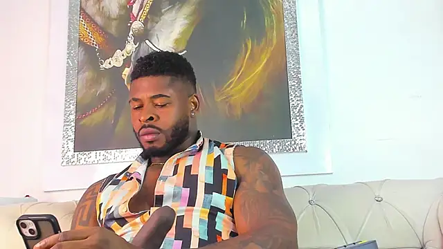 Snapshot of Makonneen chatting on October 2025 02:53:01 AM Makonneen online show from October 2025 02:53:01 AM