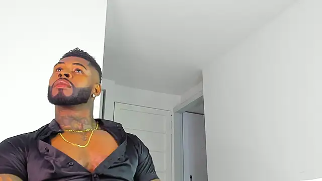 Snapshot of Makonneen chatting on November 2025 04:34:02 AM Makonneen online show from November 2025 04:34:02 AM