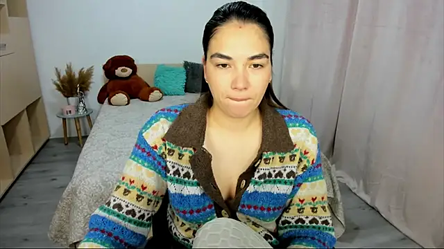 Snapshot of Alexa_Dolly12 chatting on October 2025 06:11:02 AM Alexa Dolly12 online show from October 2025 06:11:02 AM