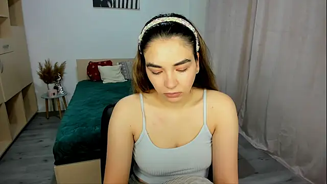 Snapshot of Alexa_Dolly12 chatting on December 2025 06:32:01 AM Alexa Dolly12 online show from December 2025 06:32:01 AM