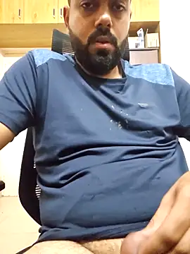 Hornie small Dick01 online show from October 2025 07:21:01 PM