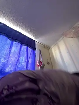 Snapshot of _luna_torres chatting on February 2026 01:42:01 PM luna torres online show from February 2026 01:42:01 PM