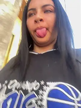 Snapshot of _luna_torres chatting on February 2026 12:50:01 PM luna torres online show from February 2026 12:50:01 PM