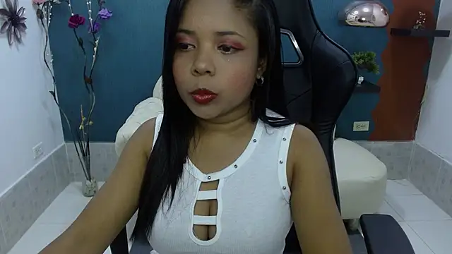 Snapshot of Melikasweetz chatting on March 2025 02:40:01 PM Melikasweetz online show from March 2025 02:40:01 PM