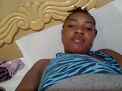 Zara Twilight online show from December 2024 01:02:01 AM