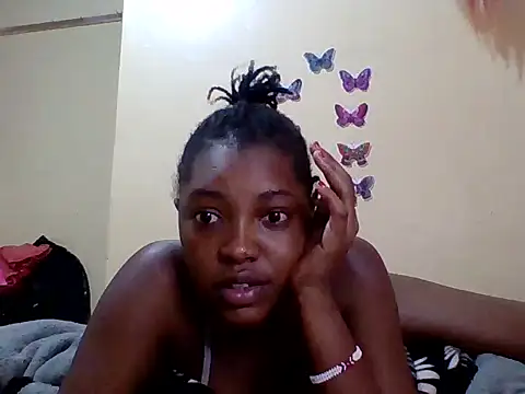 Zara Twilight online show from December 2024 10:27:02 PM